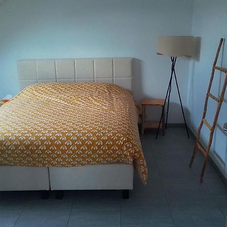 La Ferme Villa 2 巴斯托涅 外观 照片