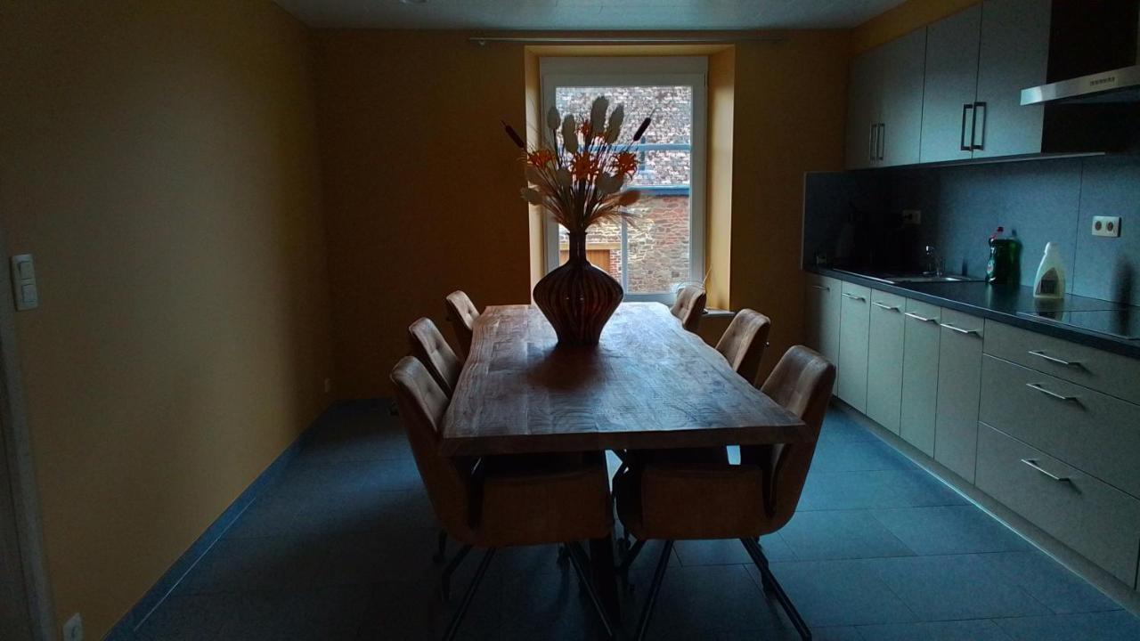 La Ferme Villa 2 巴斯托涅 外观 照片