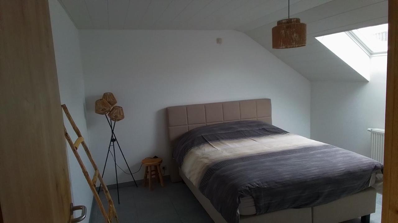 La Ferme Villa 2 巴斯托涅 外观 照片